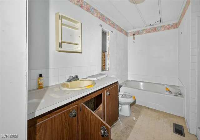 Photo 21 of Sale Pending at 3402 Big Sur Dr, Las Vegas, NV 89122 | MLS# 2751442 | Listing updated on 2026-09-02