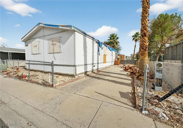 Photo 2 of Sale Pending at 3402 Big Sur Dr, Las Vegas, NV 89122 | MLS# 2751442 | Listing updated on 2026-09-02