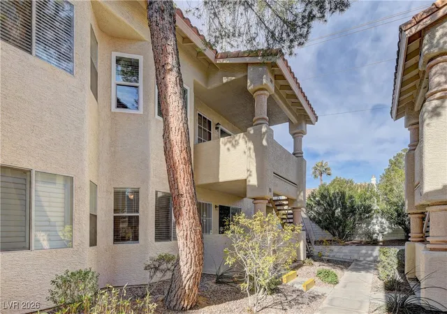 Photo 2 of Sale Pending at 905 Rockview Dr #101, Las Vegas, NV 89128 | MLS# 2751603 | Listing updated on 2026-09-06
