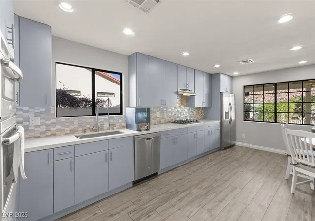 Photo 2 of Single family home for sale at 1013 Calico Ridge Dr, Henderson, NV 89011 | MLS# 2751709 | Listing updated on 2026-09-06