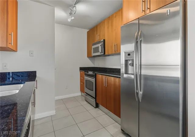 Photo 2 of Sale Pending at 200 W Sahara Ave #1909, Las Vegas, NV 89102 | MLS# 2752049 | Listing updated on 2026-09-25