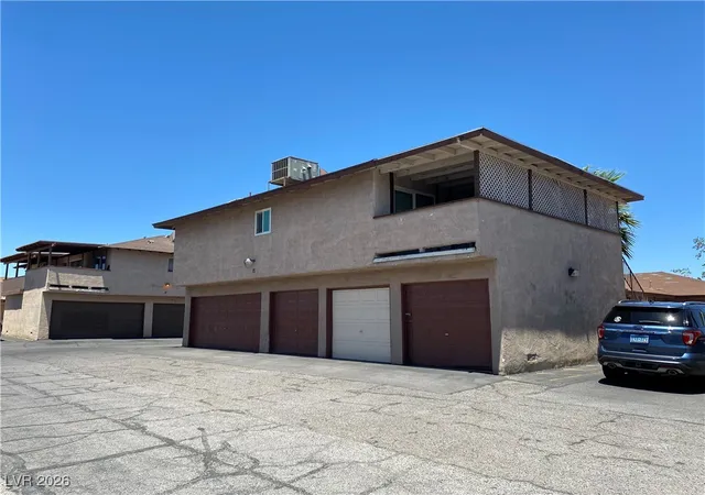 Listing Photo 5 - Condo for sale in building located at 2657 Kline Cir, Las Vegas, NV 89121