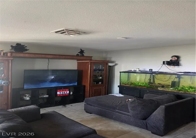 Photo 3 of Townhouse for sale at 7009 Mountain Meadow Ln, Las Vegas, NV 89147 | MLS# 2752164 | Listing updated on 2026-09-04