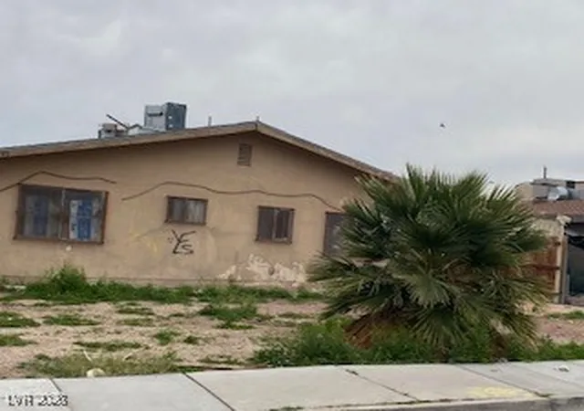 Photo 1 of Multi family home for sale at 728 N 11th Street, Las Vegas, NV 89101 | MLS# 2753429 | Listing updated on 2026-09-10