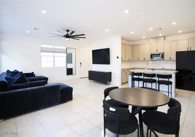 Photo 2 of Townhouse for sale at 224 Vanhoy Ave, Henderson, NV 89011 | MLS# 2753970 | Listing updated on 2026-09-23