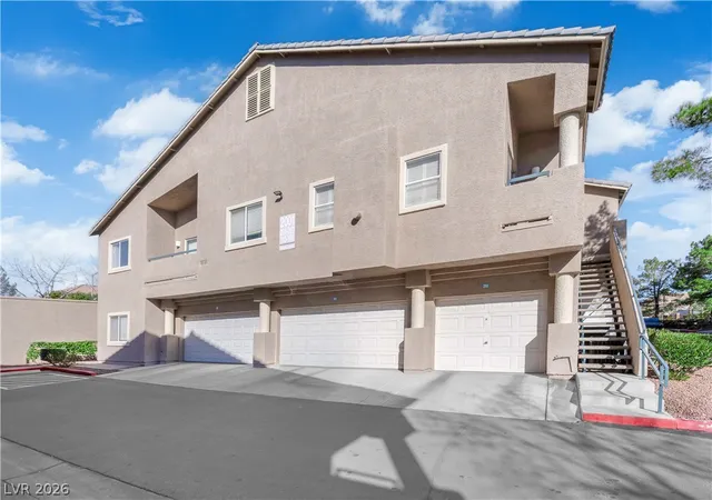 Listing Photo 4 - Condo for sale in building located at 2001 Turquoise Ridge St, Las Vegas, NV 89117 - Unit #202
