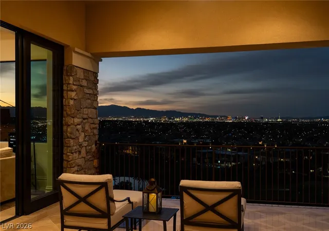 Photo 4 of Single family home for sale at 1508 Macdonald Ranch Dr, Henderson, NV 89012 | MLS# 2755355 | Listing updated on 2026-09-09