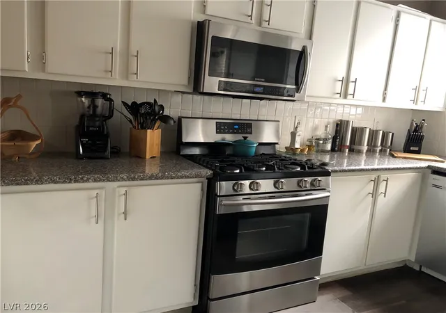 Photo 3 of Townhouse for sale at 7803 Foxwood Pl #4, Las Vegas, NV 89145 | MLS# 2756455 | Listing updated on 2026-10-02
