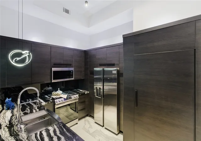 Listing Photo 3 - Condo for sale in building located at 700 Carnegie St, Henderson, NV 89052 - Unit #3422