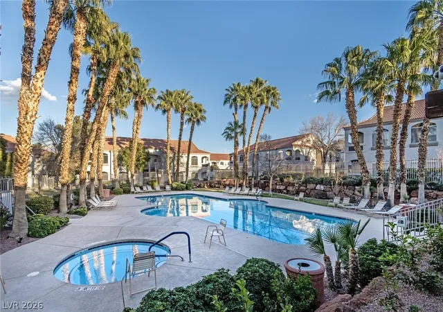 Listing Photo 2 - Condo for sale in building located at 700 Carnegie St, Henderson, NV 89052 - Unit #3422