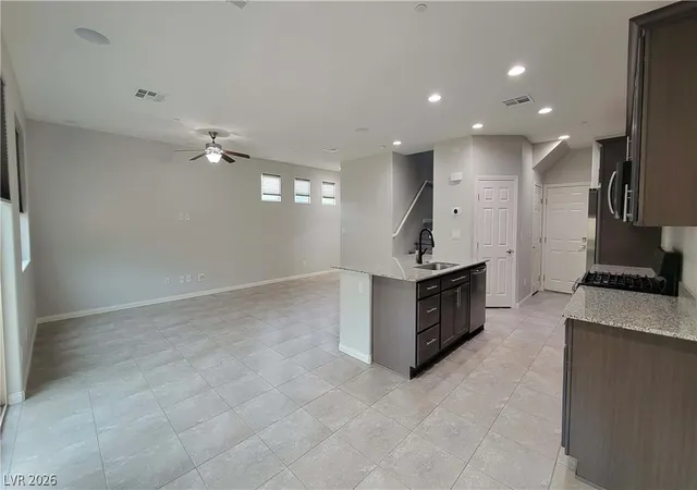Photo 4 of Sale Pending at 2276 Sky Is Dr, Henderson, NV 89002 | MLS# 2757780 | Listing updated on 2026-09-11