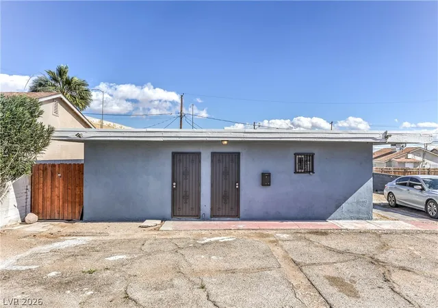 Photo 1 of Sale Pending at 326 N 16th Street, Las Vegas, NV 89101 | MLS# 2757588 | Listing updated on 2026-09-09