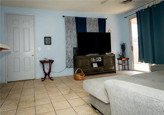 Photo 3 of Single family home for sale at 4971 Droubay Dr, Las Vegas, NV 89122 | MLS# 2758351 | Listing updated on 2026-10-07