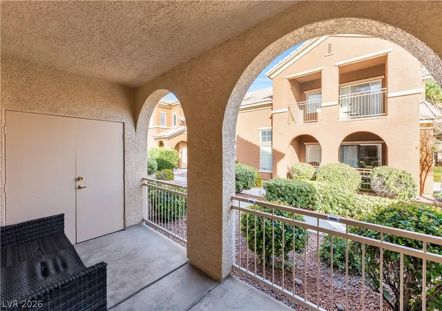 Listing Photo 5 - Condo for sale in building located at 10150 Cedar Key Ave, Las Vegas, NV 89129 - Unit #103