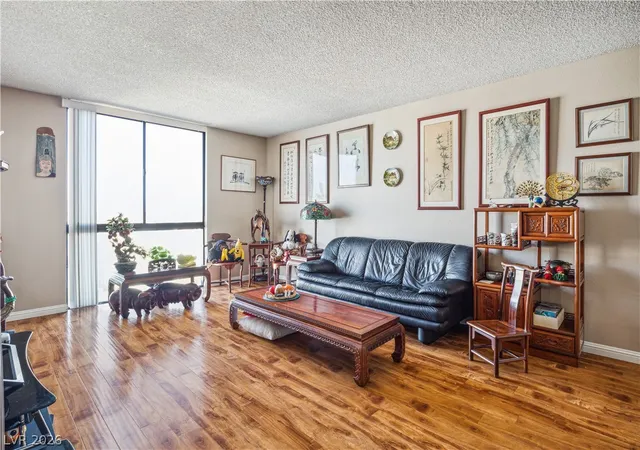 Photo 4 of Condo for sale at 3930 University Ctr Dr #809, Las Vegas, NV 89119 | MLS# 2759161 | Listing updated on 2026-09-23