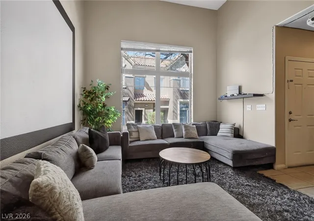 Photo 3 of Townhouse for sale at 2752 Fountain Vista Ln, Henderson, NV 89074 | MLS# 2762428 | Listing updated on 2026-09-12