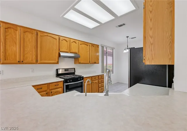 Photo 4 of Single family home for sale at 2183 Point Mallard Dr, Henderson, NV 89012 | MLS# 2765040 | Listing updated on 2026-09-23