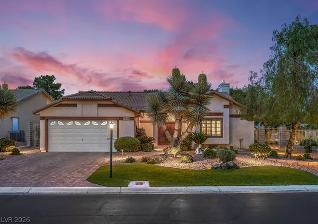 Photo 4 of Single family home for sale at 5300 Singing Hills Dr, Las Vegas, NV 89130 | MLS# 2764614 | Listing updated on 2026-09-12