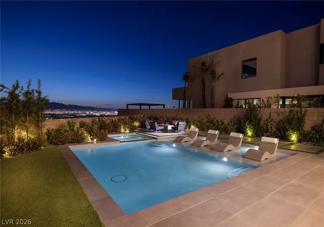 Photo 3 of Single family home for sale at 619 Overlook Rim Dr, Henderson, NV 89012 | MLS# 2766075 | Listing updated on 2026-09-09