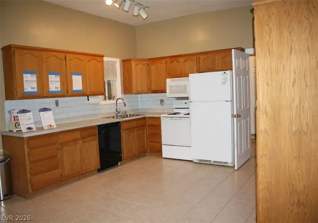 Photo 4 of Single family home for sale at 1101 E Blosser Ranch Rd, Pahrump, NV 89060 | MLS# 2766395 | Listing updated on 2026-09-24