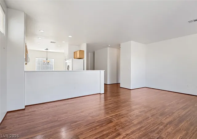 Photo 4 of Single family home for sale at 2141 Sawtooth Mountain Dr, Henderson, NV 89044 | MLS# 2767960 | Listing updated on 2026-09-24