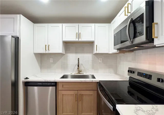 Photo 4 of Sale Pending at 4600 University Ctr Dr #93, Las Vegas, NV 89119 | MLS# 2769930 | Listing updated on 2026-09-13