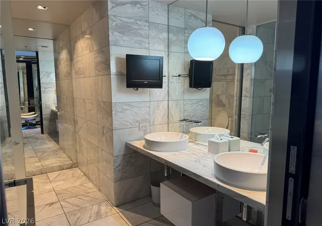 Photo 4 of Sale Pending at 4381 W Flamingo Rd #1801, Las Vegas, NV 89103 | MLS# 2768837 | Listing updated on 2026-09-08