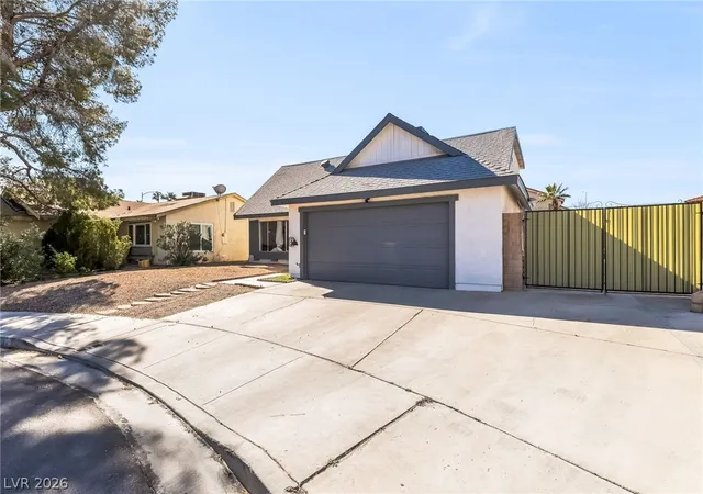 Photo 2 of Single family home for sale at 4733 Castle Rock Ct, Las Vegas, NV 89147 | MLS# 2769486 | Listing updated on 2026-09-11