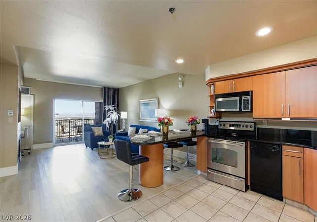 Photo 3 of Condo for sale at 211 E Flamingo Rd #1511, Las Vegas, NV 89169 | MLS# 2770004 | Listing updated on 2026-09-03