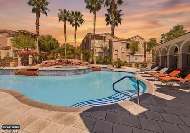 Listing Photo 2 - Condo for sale in building located at 10550 W Alexander Rd, Las Vegas, NV 89129 - Unit #2091