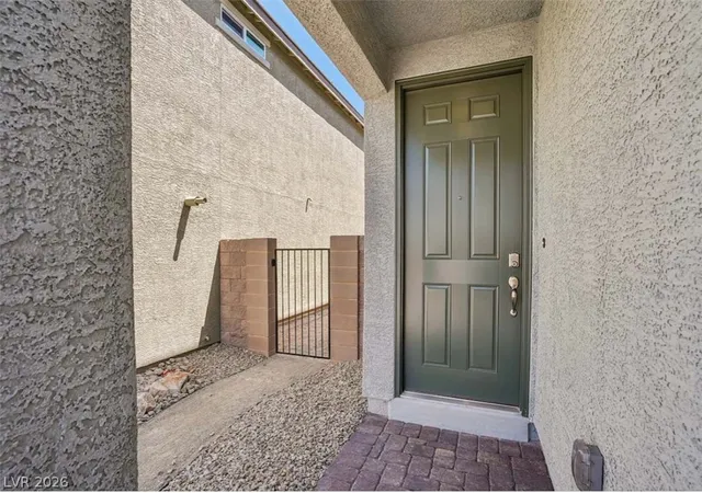 Photo 3 of Single family home for sale at 2662 Brazos Hills St, Las Vegas, NV 89121 | MLS# 2772249 | Listing updated on 2026-09-03