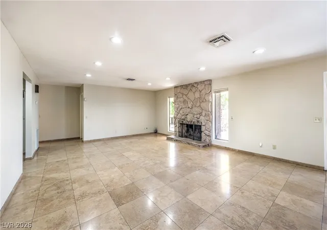 Photo 4 of Single family home for sale at 2880 Red Rock St, Las Vegas, NV 89146 | MLS# 2773589 | Listing updated on 2026-09-16