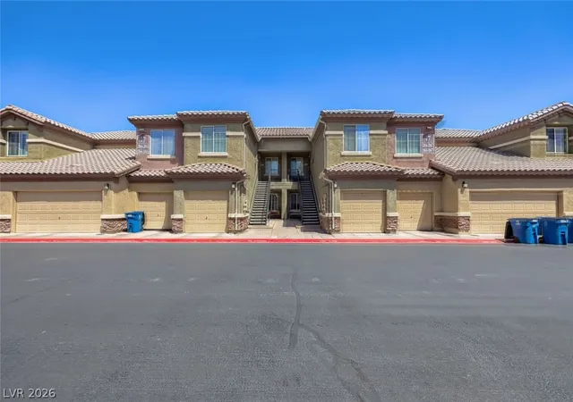 Listing Photo 3 - Condo for sale in building located at 6868 Sky Pointe Dr, Las Vegas, NV 89131 - Unit #2064