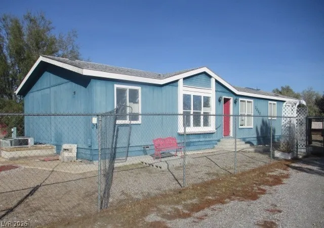 Photo 2 of Manufactured home for sale at 3080 W Hardy Ln, Pahrump, NV 89048 | MLS# 2775658 | Listing updated on 2026-09-21