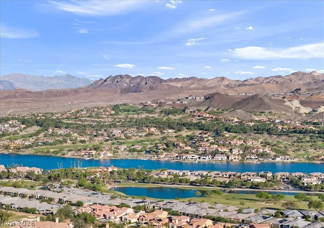 Photo 1 of Townhouse for sale at 40 Kimberlite Dr, Henderson, NV 89011 | MLS# 2774195 | Listing updated on 2026-09-03