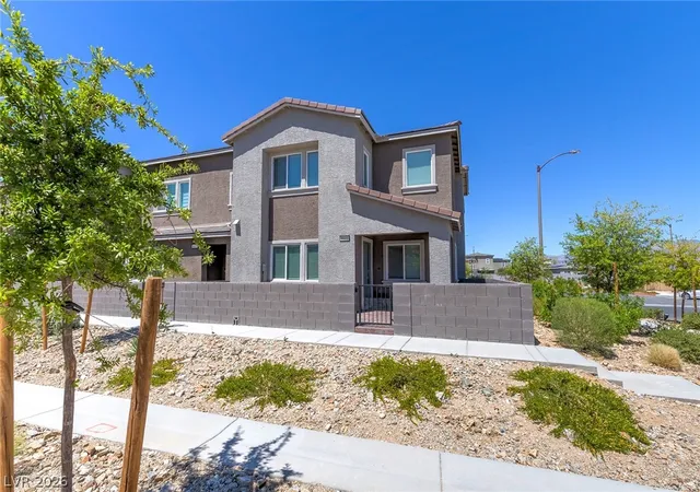 Townhouse for sale at 9601 Oliver Hills Ave, Las Vegas, NV 89143 | MLS# 2773057