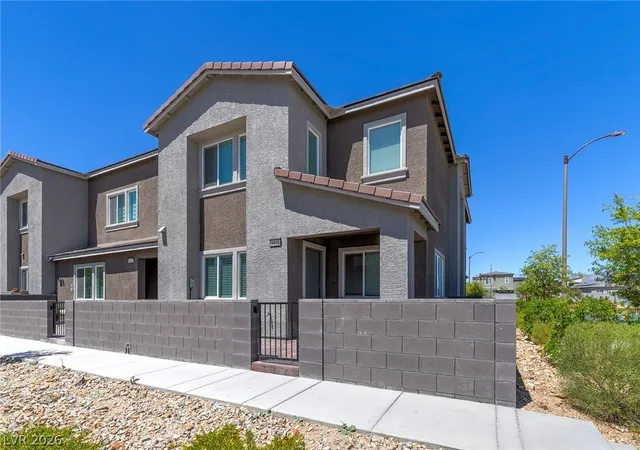 Photo 4 of Townhouse for sale at 9601 Oliver Hills Ave, Las Vegas, NV 89143 | MLS# 2773057 | Listing updated on 2026-09-11