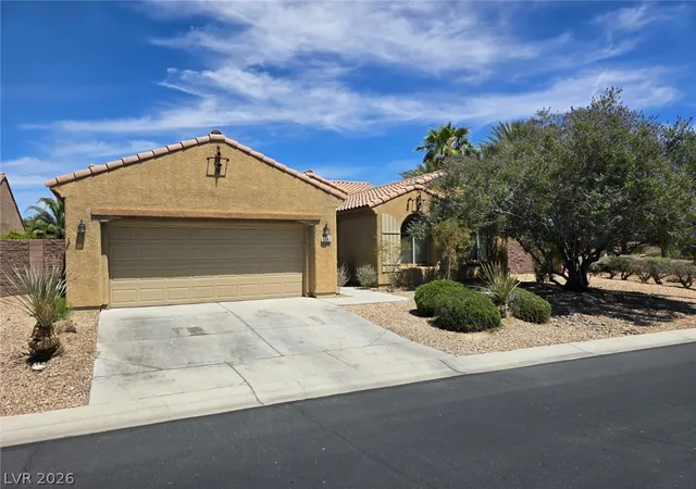 Photo 3 of Sale Pending at 5992 Quintillion Ave, Las Vegas, NV 89122 | MLS# 2776427 | Listing updated on 2026-09-08