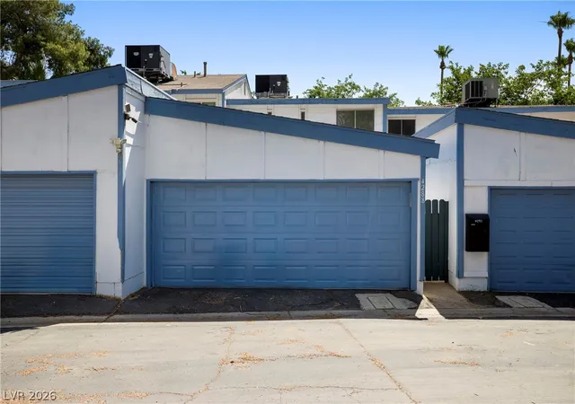 Photo 1 of Townhouse for sale at 4288 Kona Coast Way, Las Vegas, NV 89121 | MLS# 2776851 | Listing updated on 2026-09-14