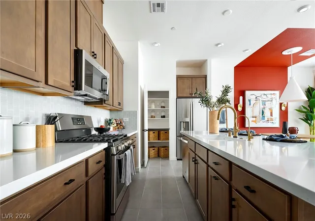 Photo 4 of Sale Pending at 3359 San Ripalta St, Henderson, NV 89044 | MLS# 2776104 | Listing updated on 2026-10-02