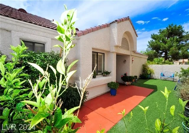 Photo 1 of Single family home for sale at 7268 Drifting River Ct, Las Vegas, NV 89149 | MLS# 2777331 | Listing updated on 2026-09-04