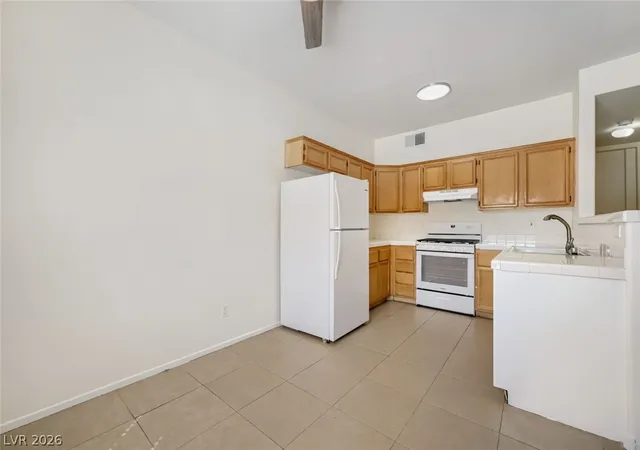 Photo 4 of Sale Pending at 2110 Los Feliz St #1036, Las Vegas, NV 89156 | MLS# 2776828 | Listing updated on 2026-09-06
