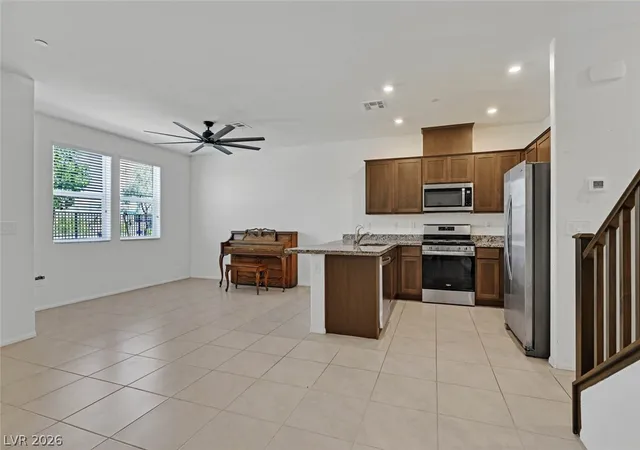 Photo 3 of Townhouse for sale at 528 Ylang Pl, Henderson, NV 89015 | MLS# 2777017 | Listing updated on 2026-09-09