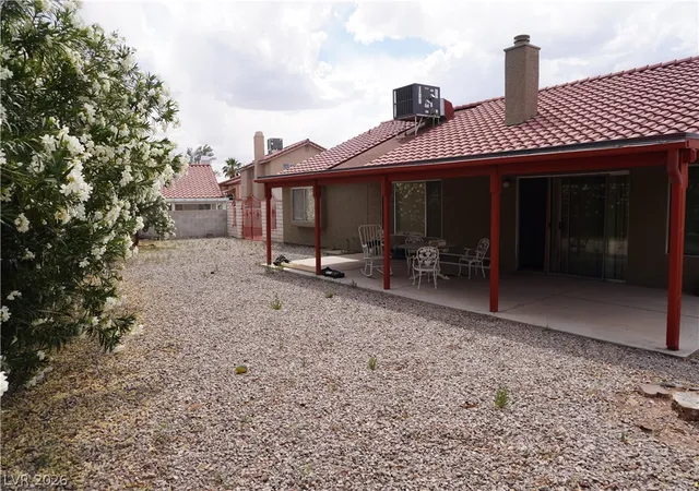 Photo 3 of Sale Pending at 738 Loganrun Ln, Las Vegas, NV 89110 | MLS# 2778727 | Listing updated on 2026-09-18