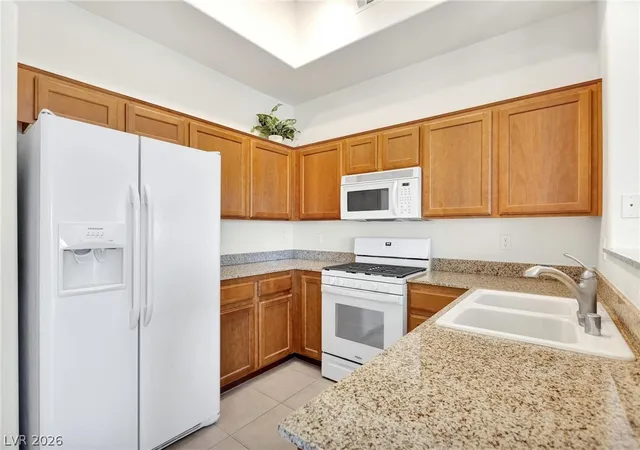 Photo 4 of Condo for sale at 8805 Jeffreys St #2054, Las Vegas, NV 89123 | MLS# 2777713 | Listing updated on 2026-09-23
