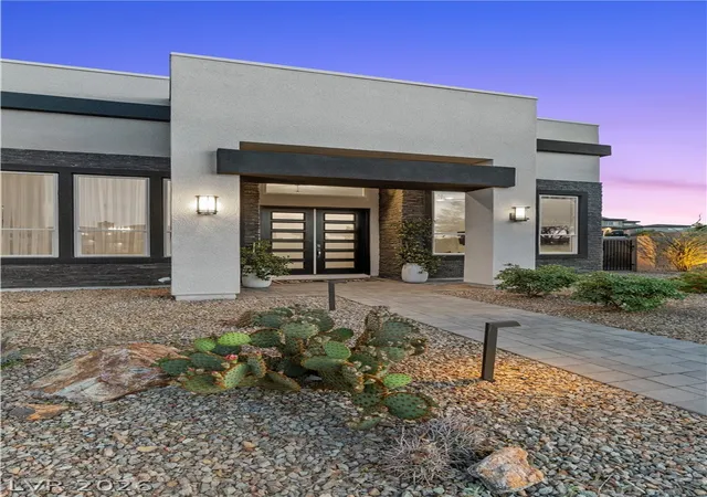 Photo 3 of Single family home for sale at 311 Lookout Ave, Henderson, NV 89002 | MLS# 2779600 | Listing updated on 2026-09-11