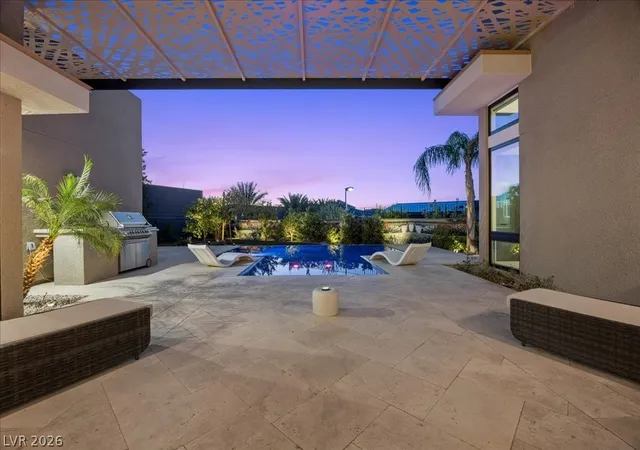 Photo 1 of Single family home for sale at 2228 Summit Mesa Ln, Henderson, NV 89052 | MLS# 2780882 | Listing updated on 2026-10-06