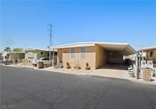 Photo 4 of Manufactured home for sale at 4641 Royal Ridge Blvd, Las Vegas, NV 89103 | MLS# 2779551 | Listing updated on 2026-09-28