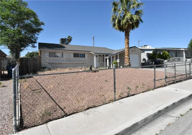 Photo 2 of Single family home for sale at 417 Duke Ave, North Las Vegas, NV 89030 | MLS# 2781263 | Listing updated on 2026-08-31