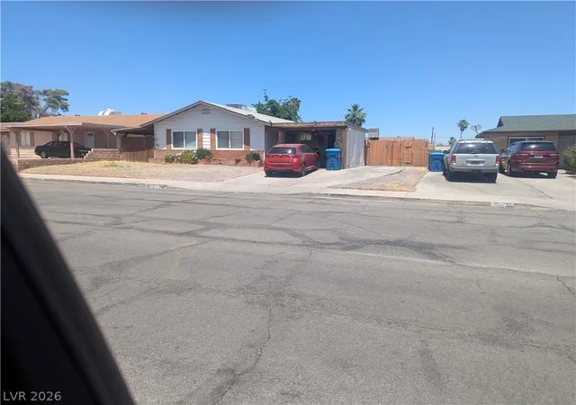 Photo 3 of Single family home for sale at 4668 Bennett Dr, Las Vegas, NV 89121 | MLS# 2778857 | Listing updated on 2026-09-08